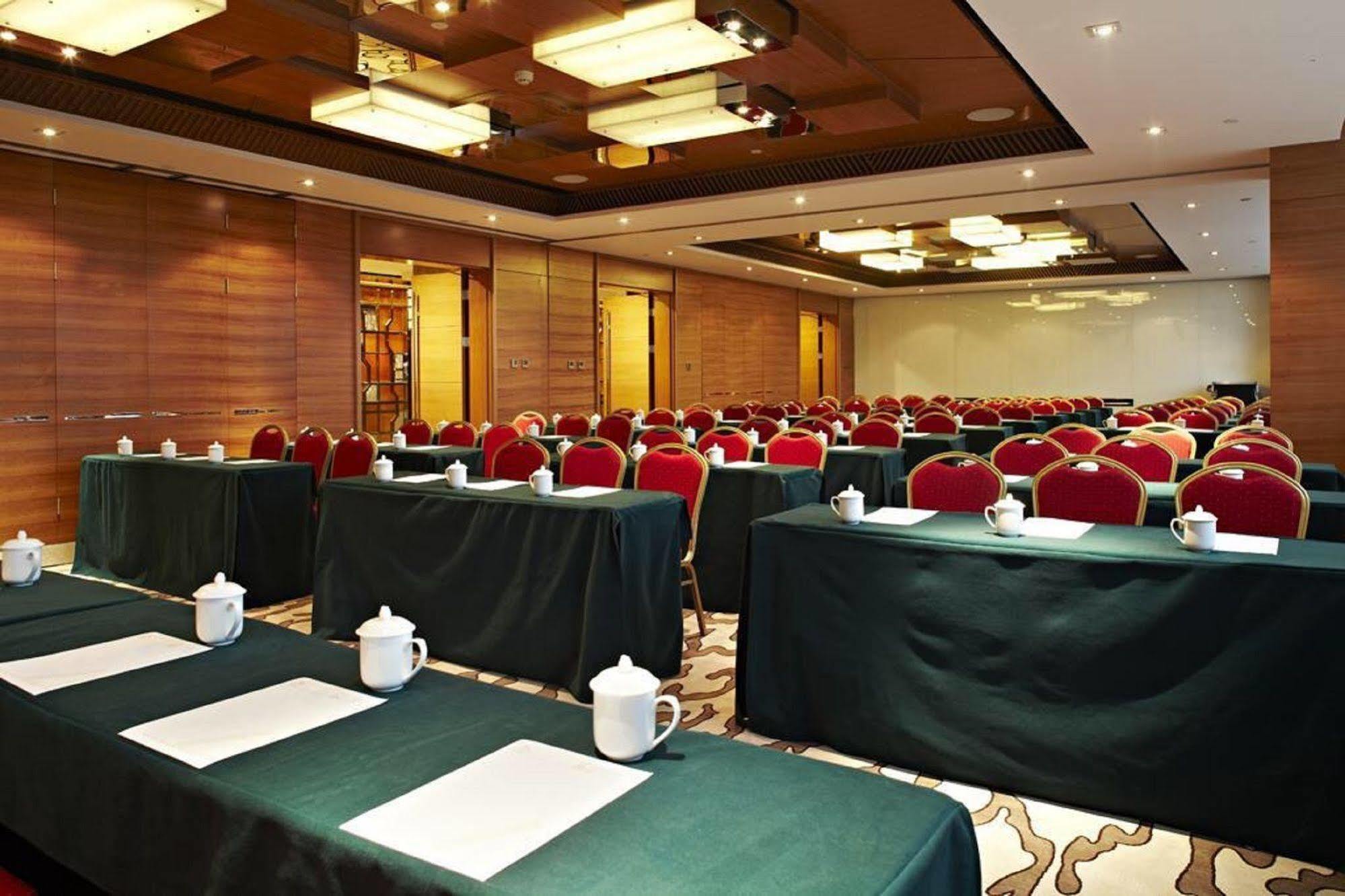 Kun Tai Glory Hotel Beijing Wangjing Exteriör bild
