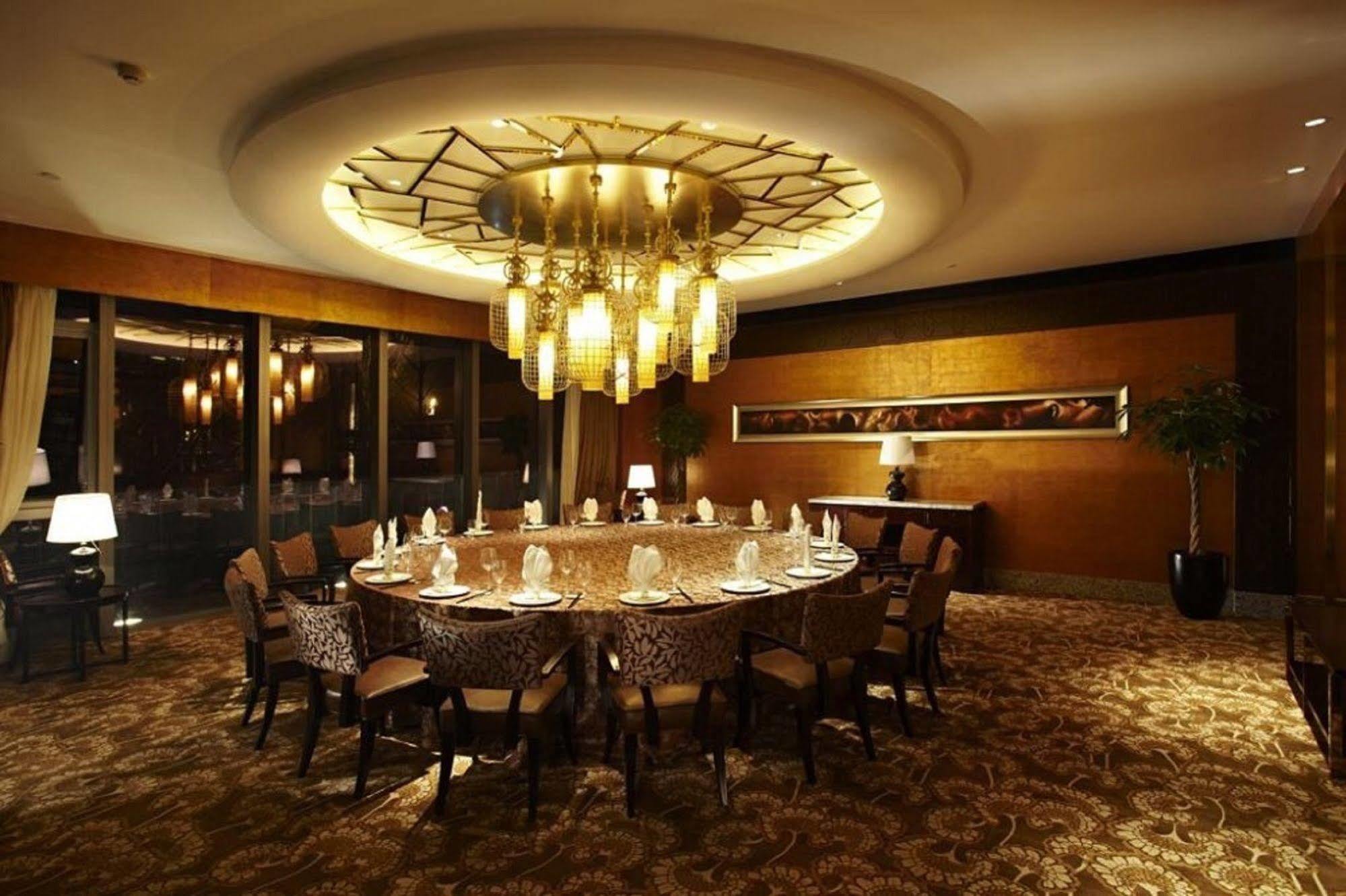Kun Tai Glory Hotel Beijing Wangjing Exteriör bild